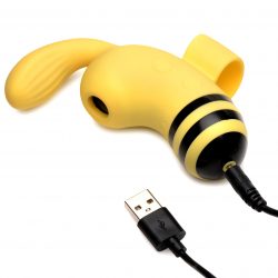 Sucky Bee Finger Vibe Plugged In